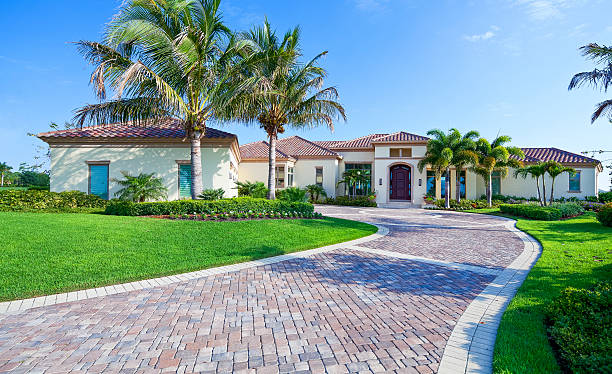 Best Driveway Paving Contractor  in Martinsville, VA